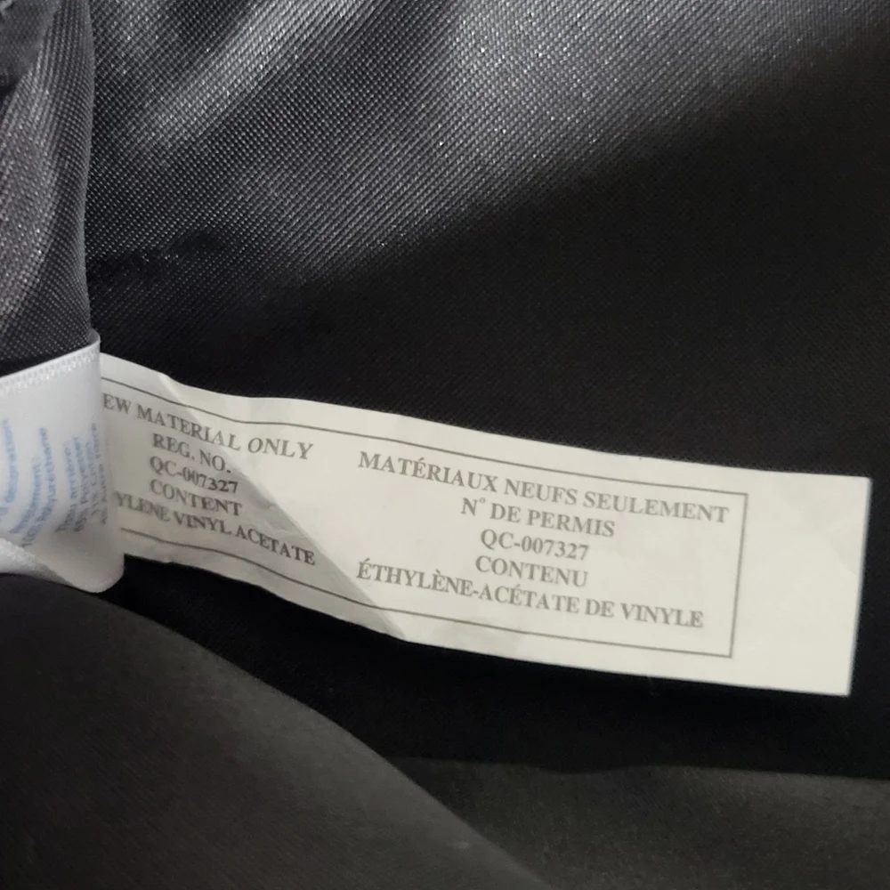 Ivivva By Lululemon Toiletry Bag.